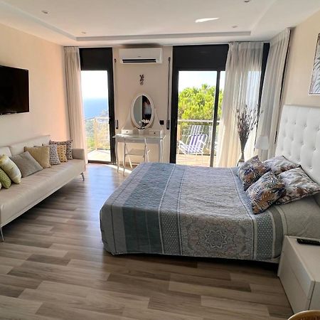 Luxury Villa Marina Lloret de Mar Exterior foto